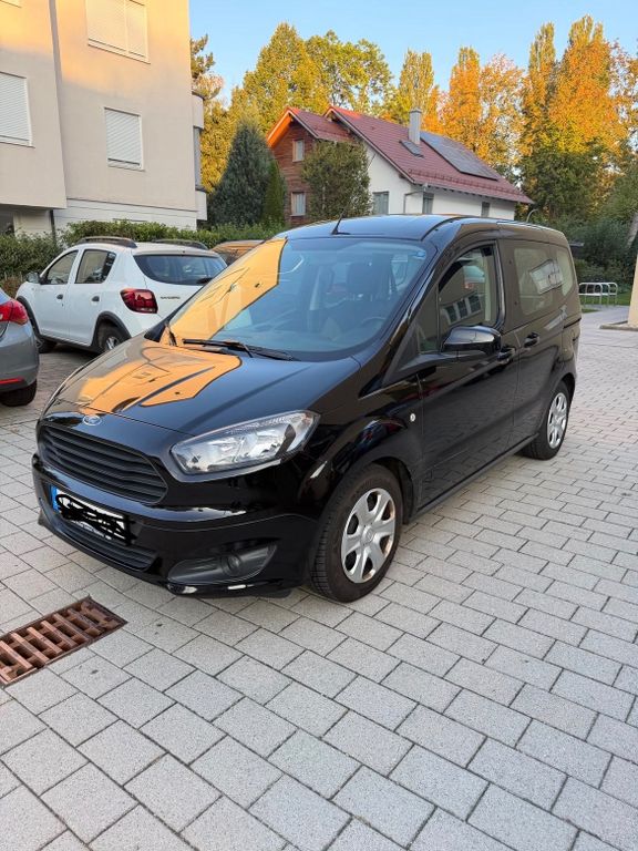 Image of Ford Tourneo Courier