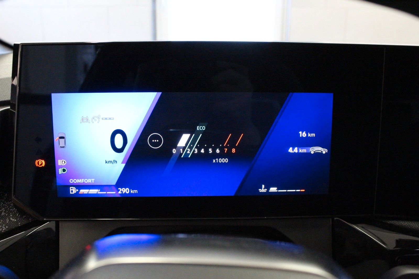 Fahrzeugabbildung Renault Clio TCe 115 Techno *Winter*Safety-Paket*