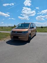 Volkswagen T7 Multivan 2.0 TDI DSG HuD NAVI  7S ACC R-KAM - VW T7 Multivan von privat