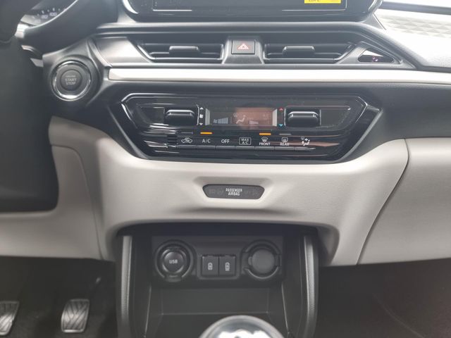 Suzuki SWIFT 1.2 Dualjet Comfort Allgrip Hybrid 4x4