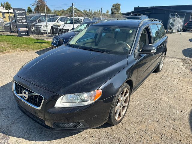 Volvo V70 1.6 Benzin T4 Momentum