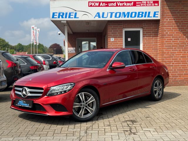 Mercedes-Benz C 300 de Lim. 306 PS LED/HuD/RFK/L.S-HEFT/1.H