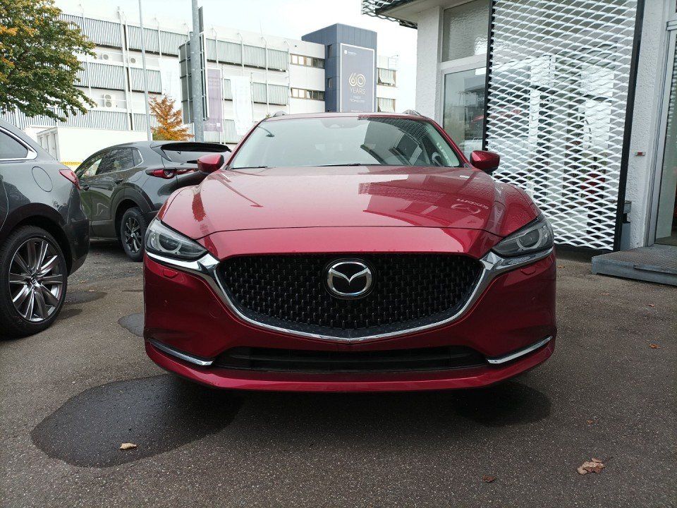Mazda 6