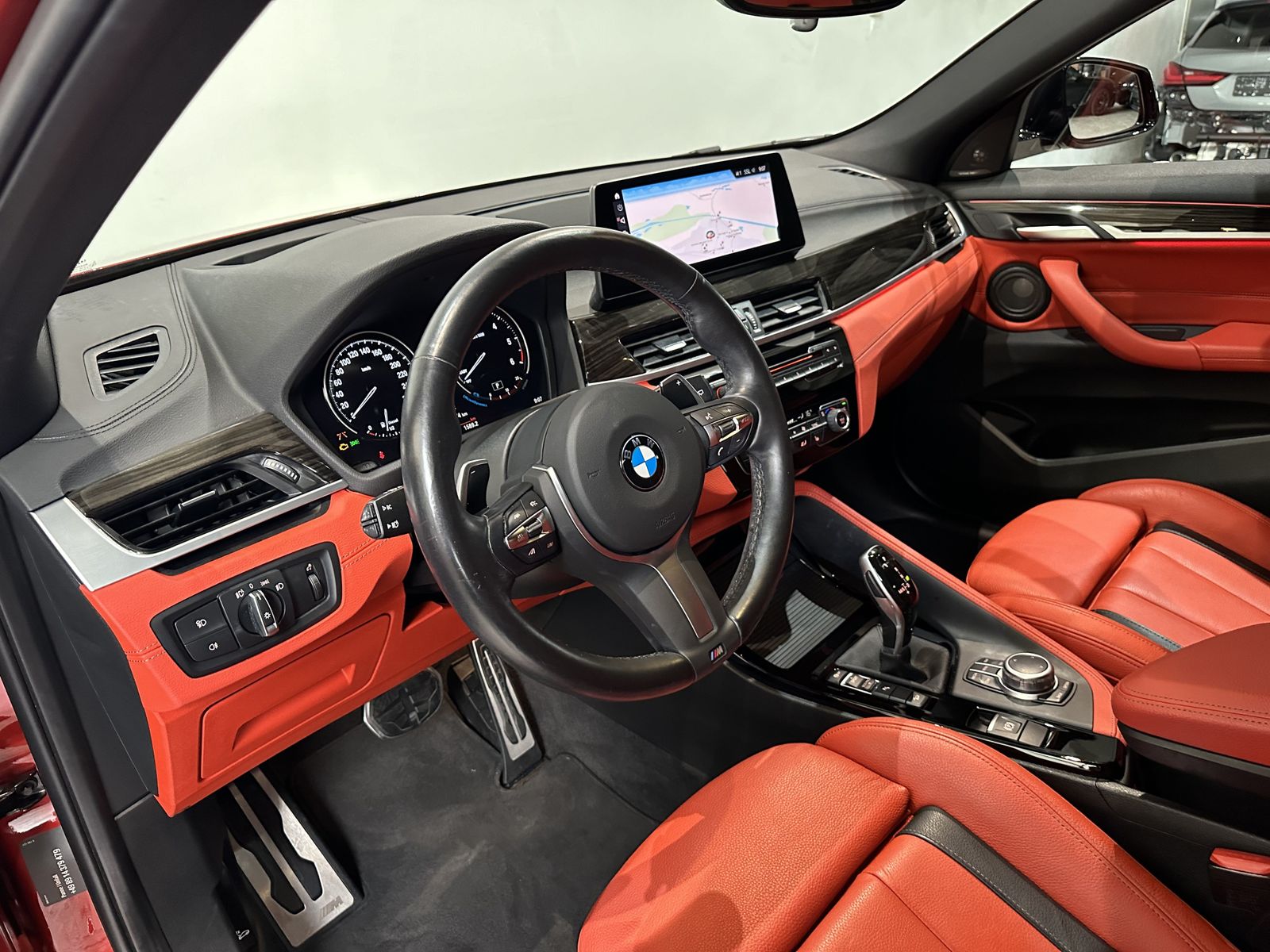 Fahrzeugabbildung BMW X2 xDrive25d M Sportpaket Head-Up HK HiFi