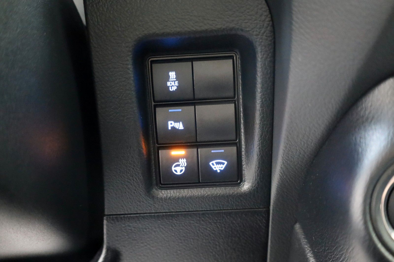 Fahrzeugabbildung Toyota Land Cruiser Comfort,Kamera,LED, CarPlay,SH