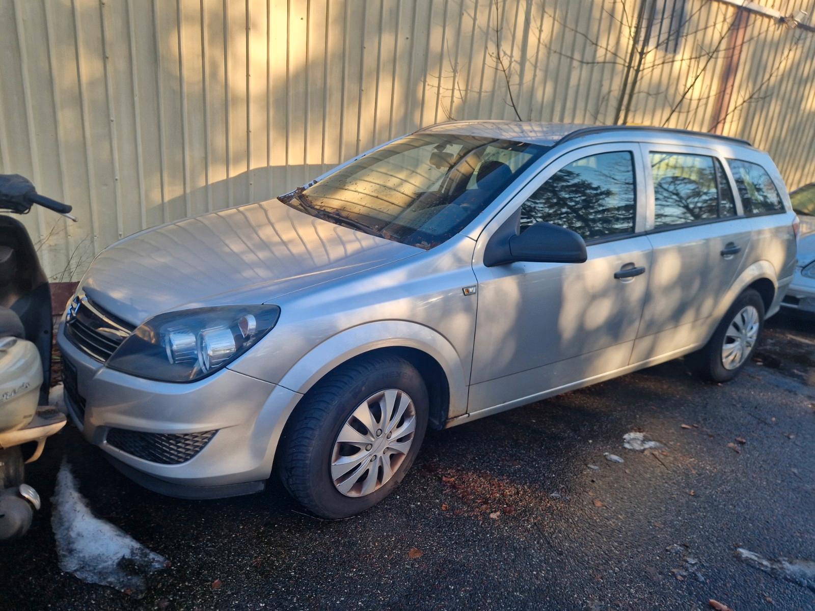 Opel Astra H Caravan Selection "110 Jahre"