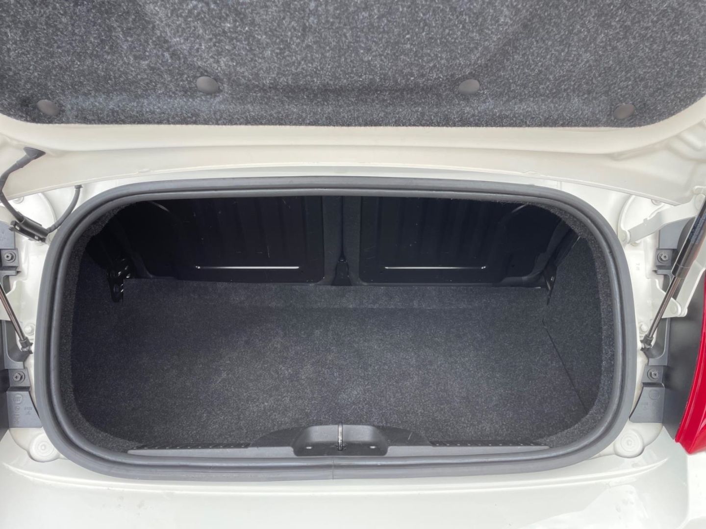 Fahrzeugabbildung Fiat 500 1.2 Cabrio Allwetterreifen Apple CarPlay Par