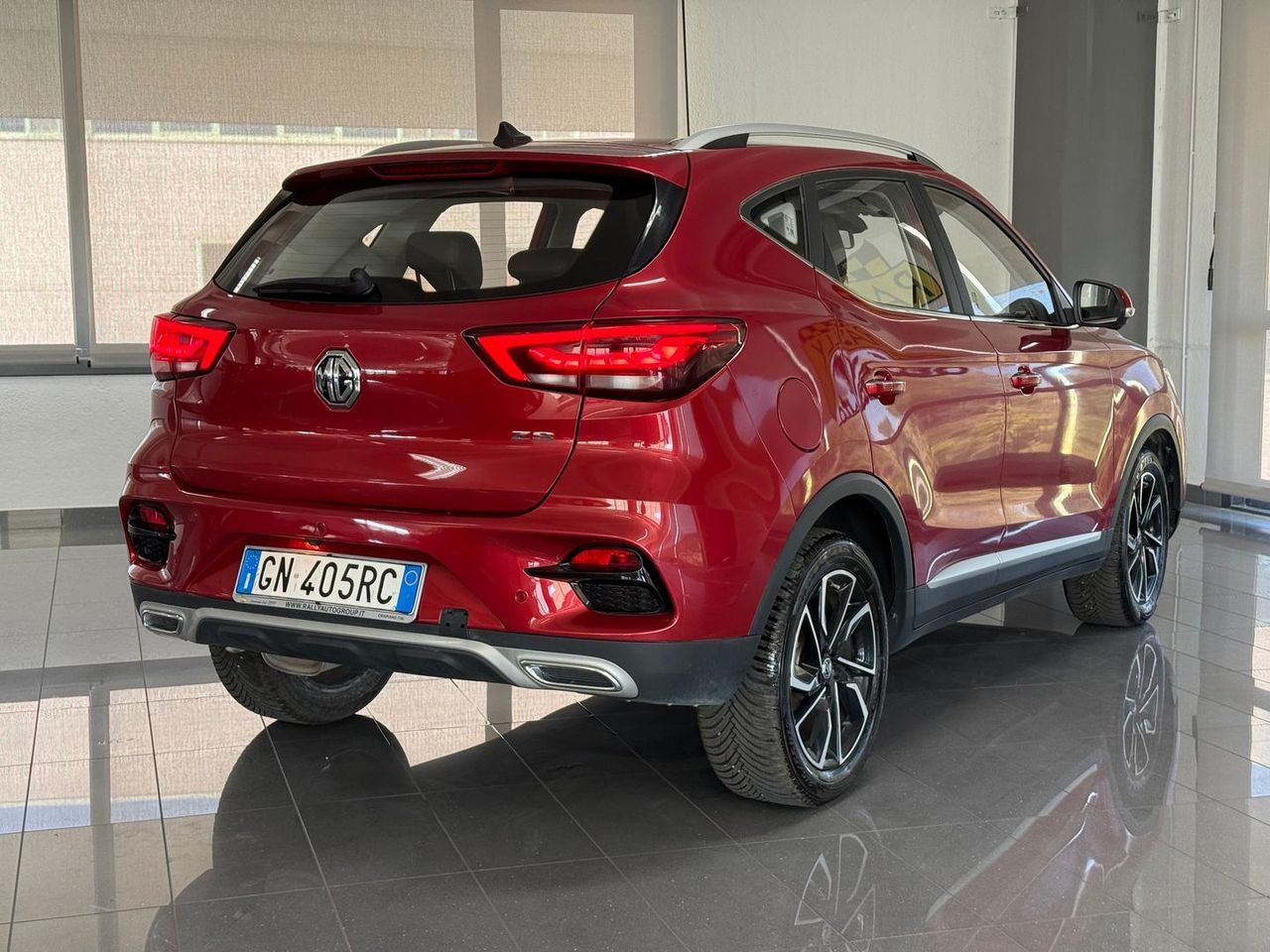 MG ZS