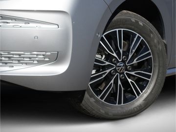 Volkswagen T7 Multivan Business 2.0 TDI DSG AHK Matrix