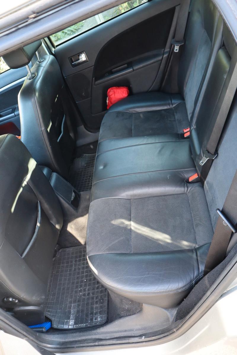 Ford Mondeo 2005 — photo 6
