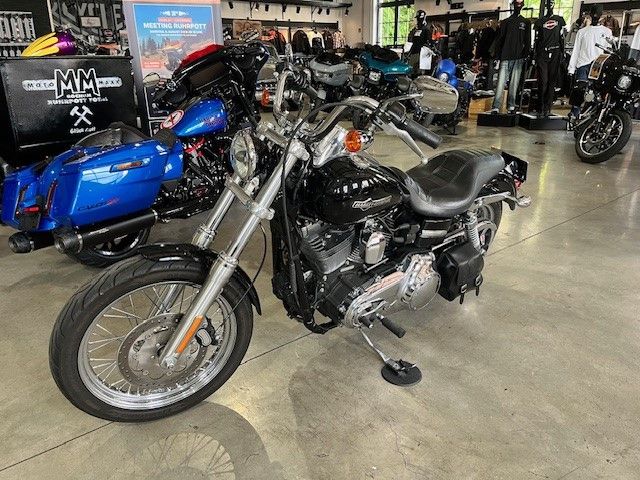 Fahrzeugabbildung Harley-Davidson FXDC Dyna Super Glide