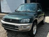 Toyota RAV 4 Fantasy - Toyota RAV 4 aus 1998
