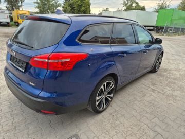 Ford Focus - 3