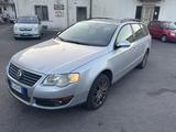 Volkswagen Passat 2.0 TDI DPF Var. DSG Business - Volkswagen Passat aus 2008: TDI