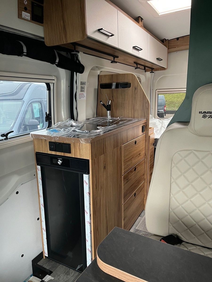 Fahrzeugabbildung Karmann Dexter 4x4 DE 560 AW Allrad, Alufelgen, RFK TZ