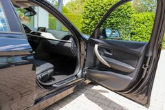 BMW 316d Touring / NAVI BUSINESS / SITZHEIZUNG / PDC BMW 316d Touring / NAVI BUSINESS / SITZHEIZUNG / PDC