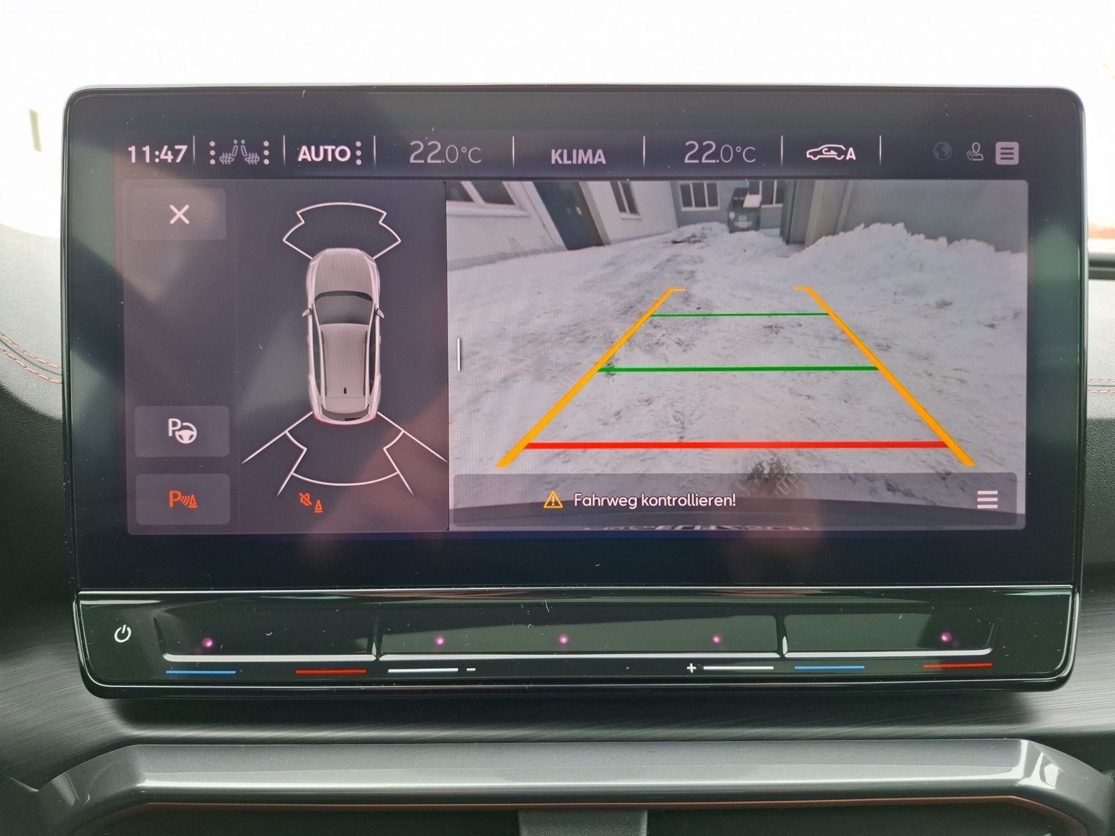 Fahrzeugabbildung CUPRA Formentor TSI DSG 4Drive LED Navi Pano AID ACC R