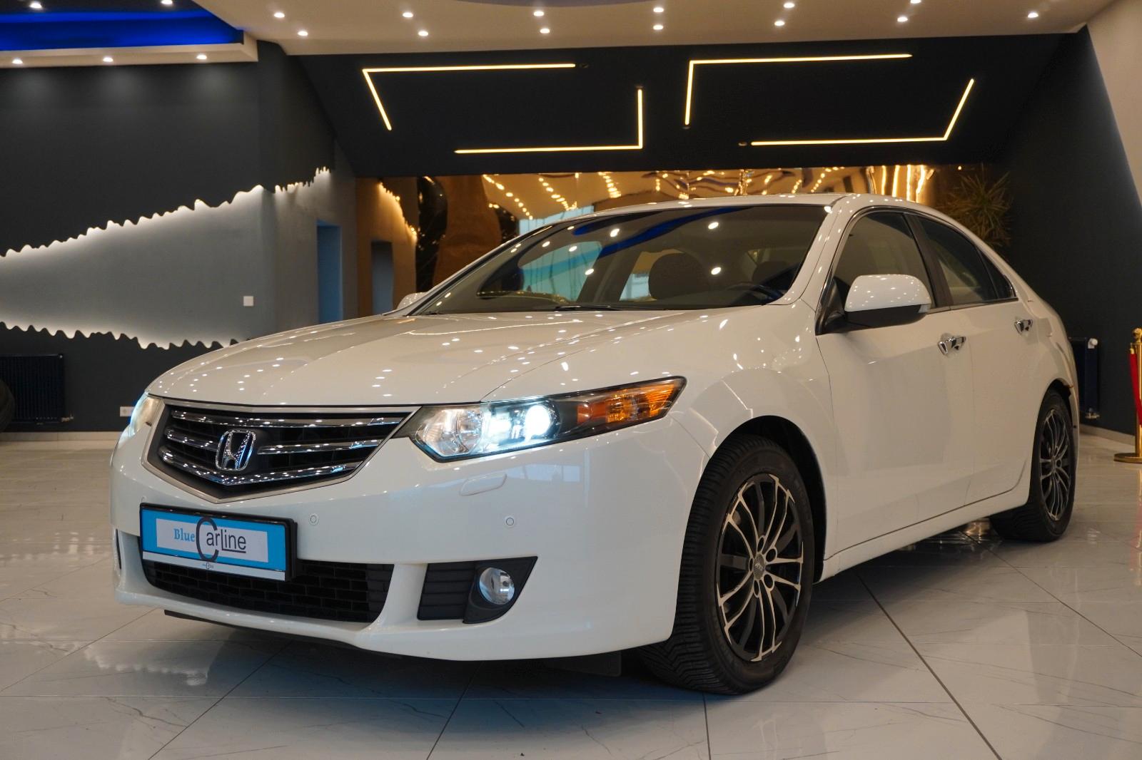 Honda Accord Lim. Executive*AHK*BI-XENON*Memory*1.Hand