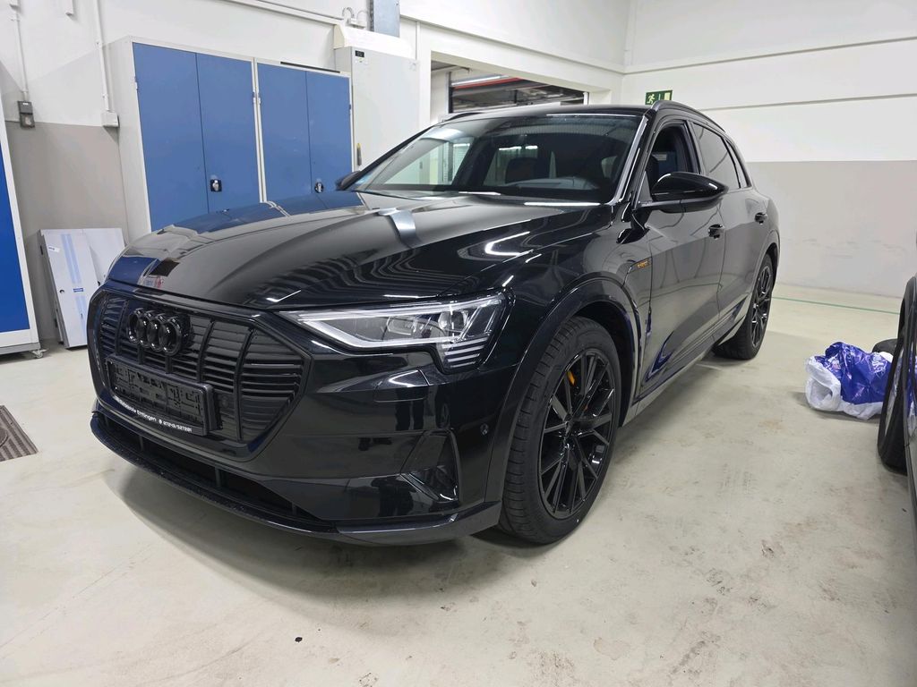 Image of Audi e-tron