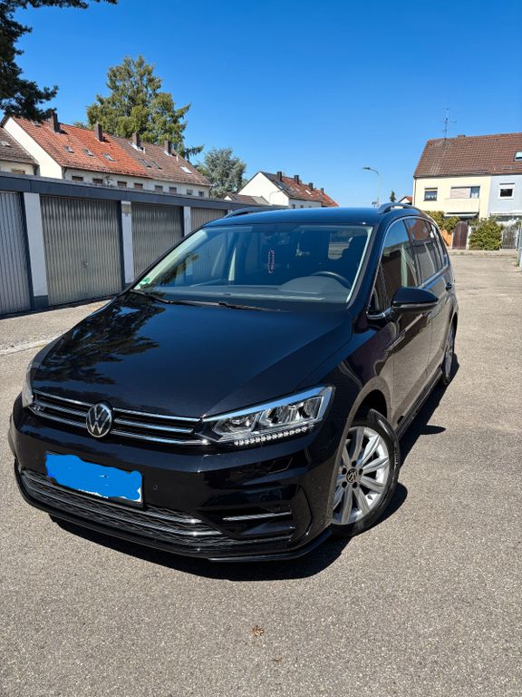Image of Volkswagen Touran