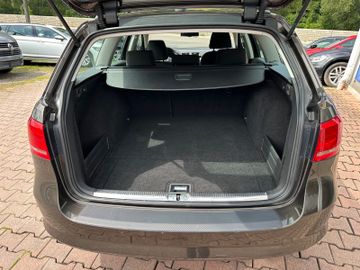Bild 7 VW Passat Variant Trendline Zahnriemen NEU