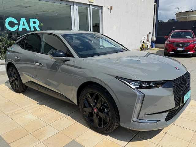 DS Automobiles DS DS 4 4 E-Tense 225 Performance Line imagem 3