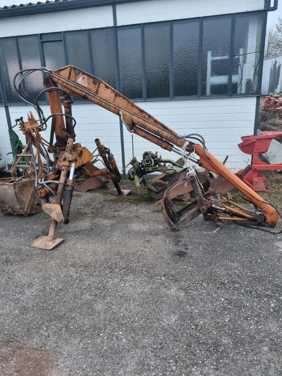 Andere Anbaubagger  Atlas mit Greifer