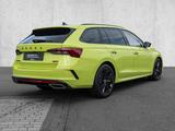 Skoda Octavia Combi RS 2.0 TSI 4Motion DSG - Skoda: Grün