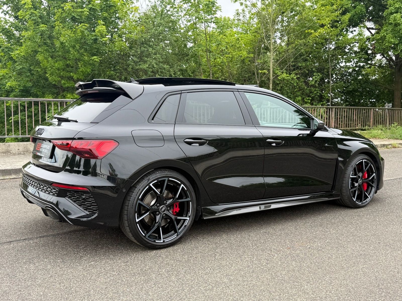 Fahrzeugabbildung Audi RS3 Sportback KERAMIK|DYNAMIK+|290|HUD|PANO|360°