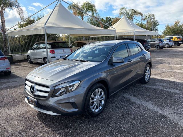 MERCEDES-BENZ Mercedes-benz GLA 180 d Business