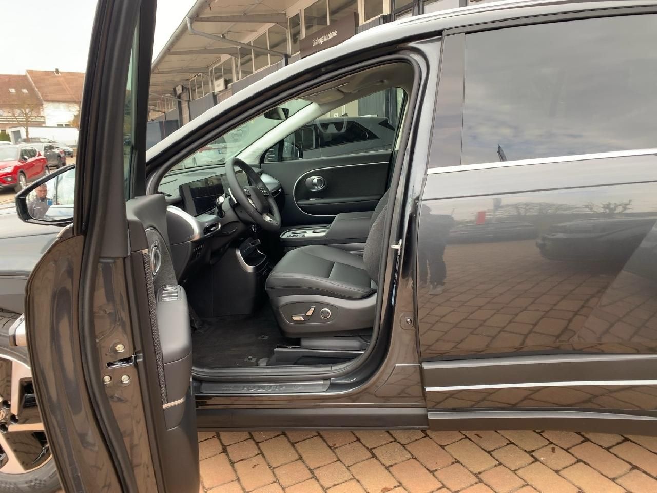Fahrzeugabbildung Hyundai IONIQ 9 160 kW 2WD 7-Sitzer*