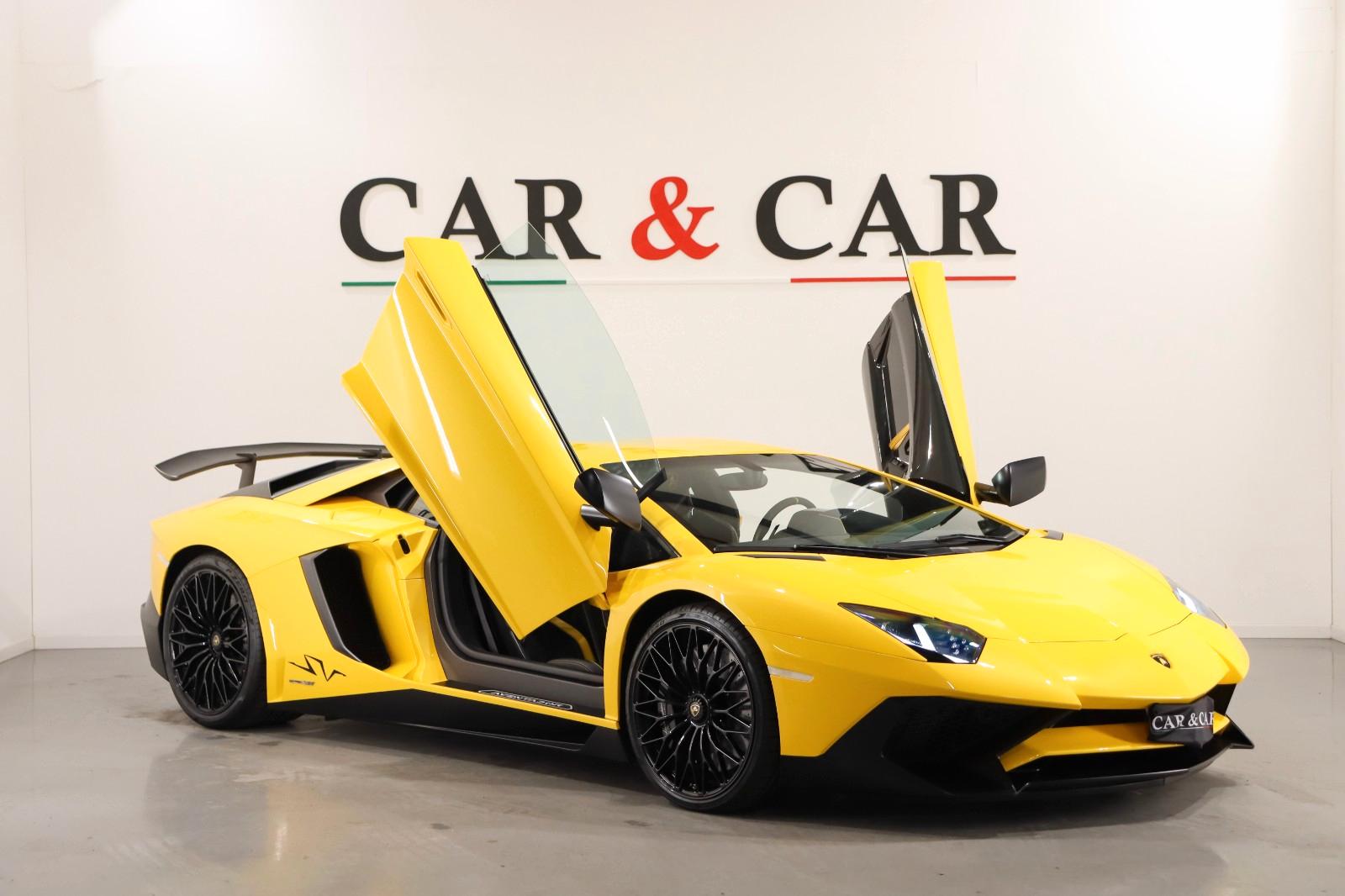 Lamborghini Aventador LP 750-4 Superveloce
