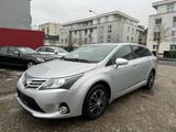 Toyota 2.0 D-4D Kombi Life,Navi,Kamera