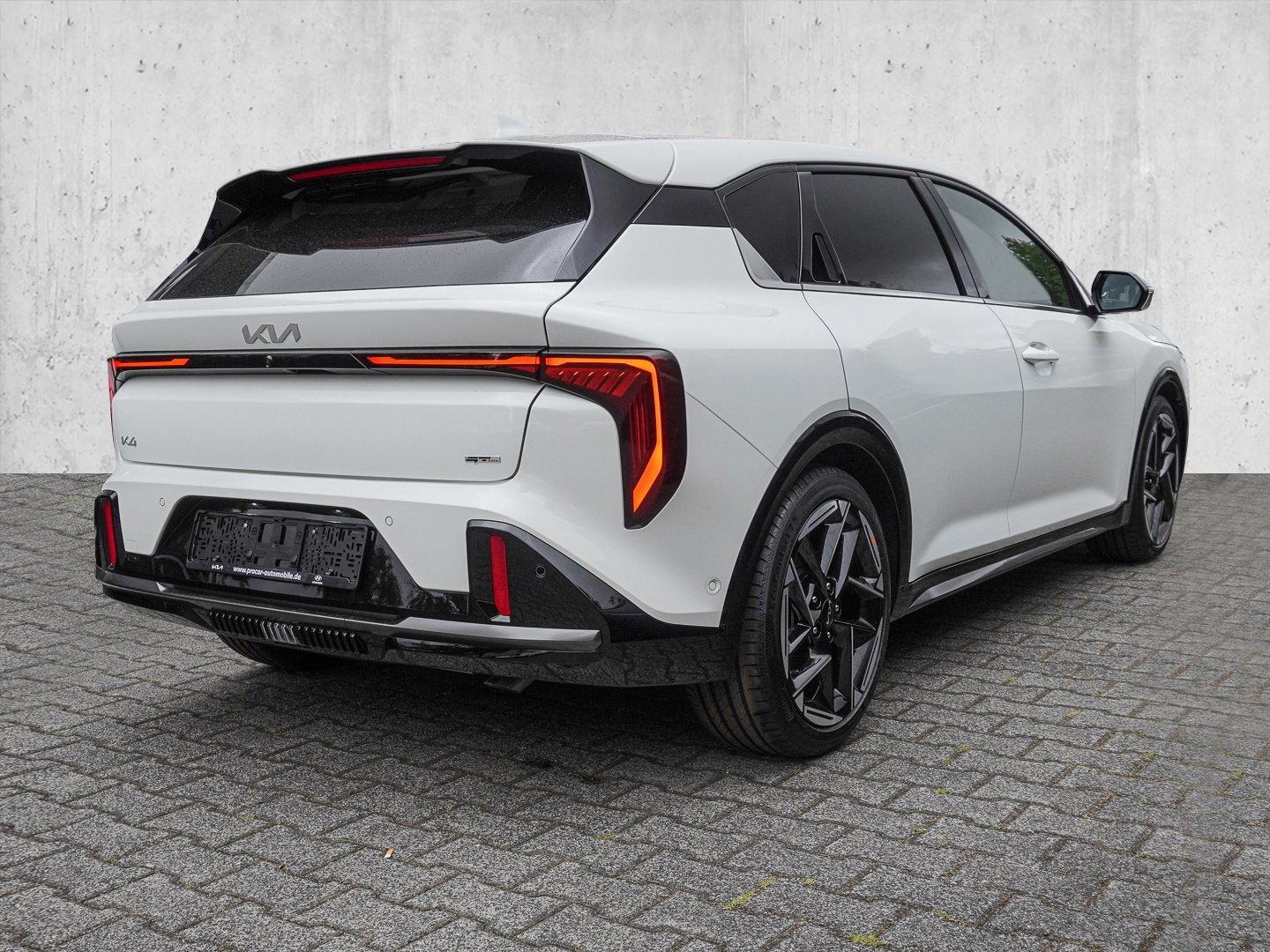 Kia K4 - Bild 2