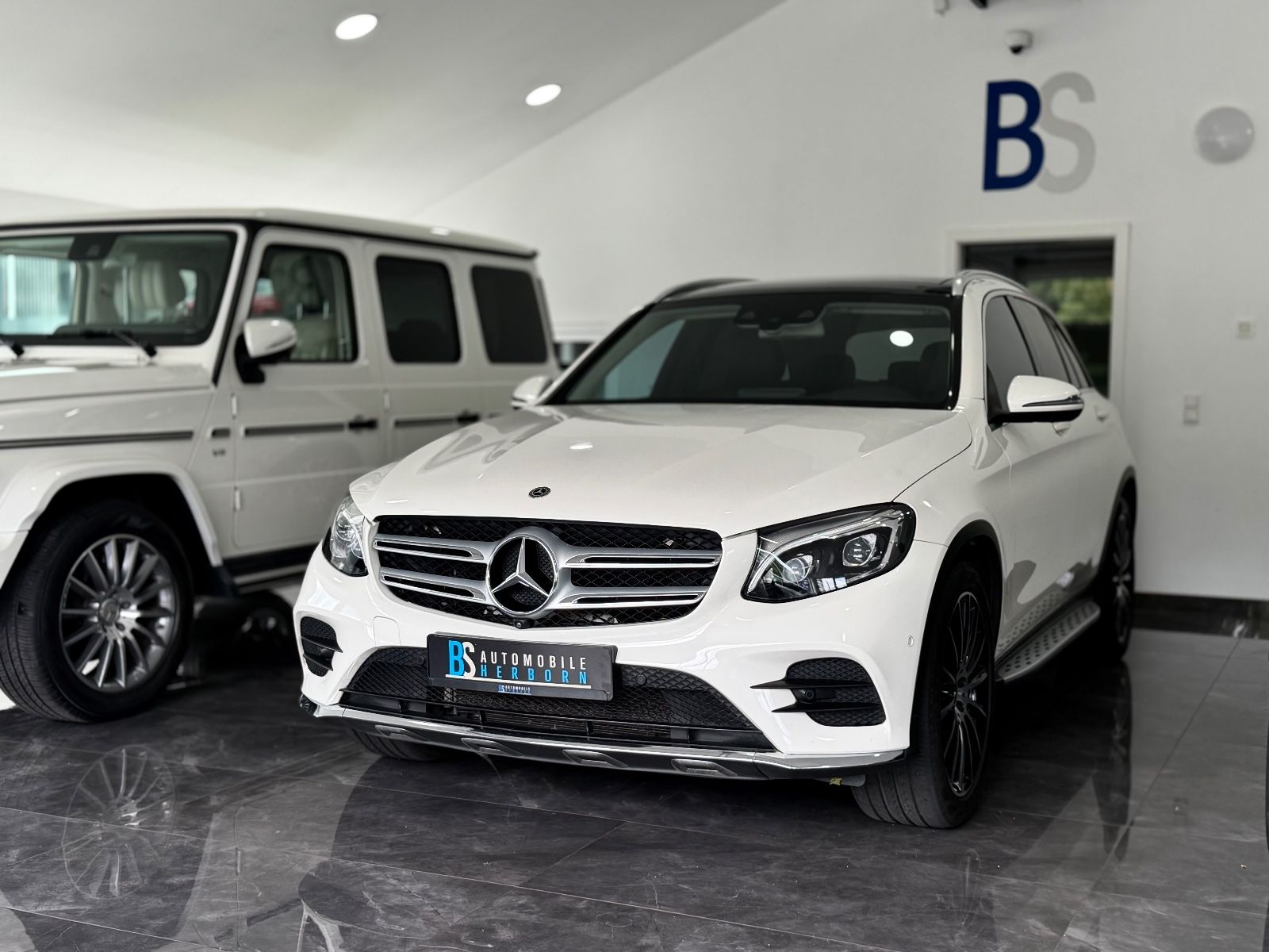 Mercedes-Benz GLC 350d 4Matic AMG-Line 360° Pano AHK Ambiente foto 2