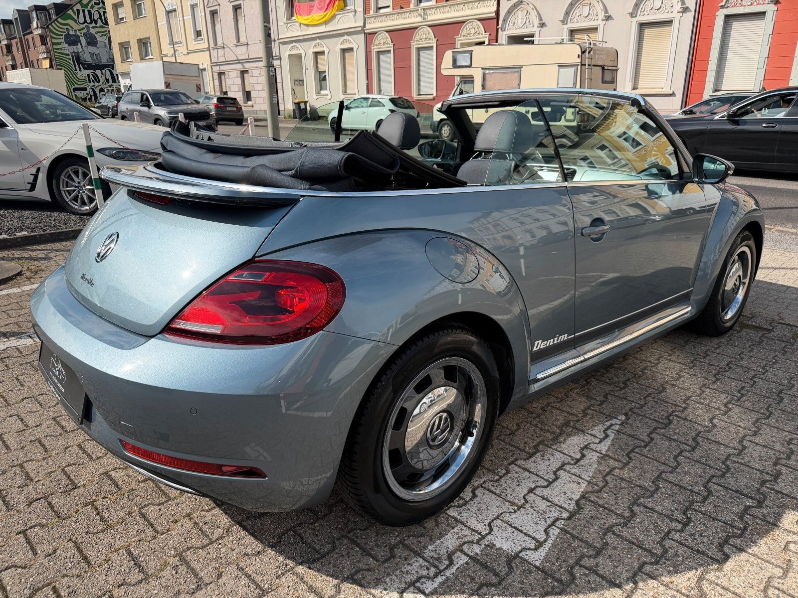 Fahrzeugabbildung Volkswagen Beetle Cabriolet SONDERM. DENIM AUTOM. SCHECKH.