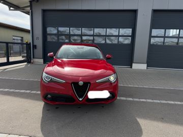 Alfa-Romeo Stelvio - 6