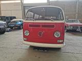Volkswagen VW T2 TOP ZUSTAND MOTOR NEU - Volkswagen T2: 8 Sitzer