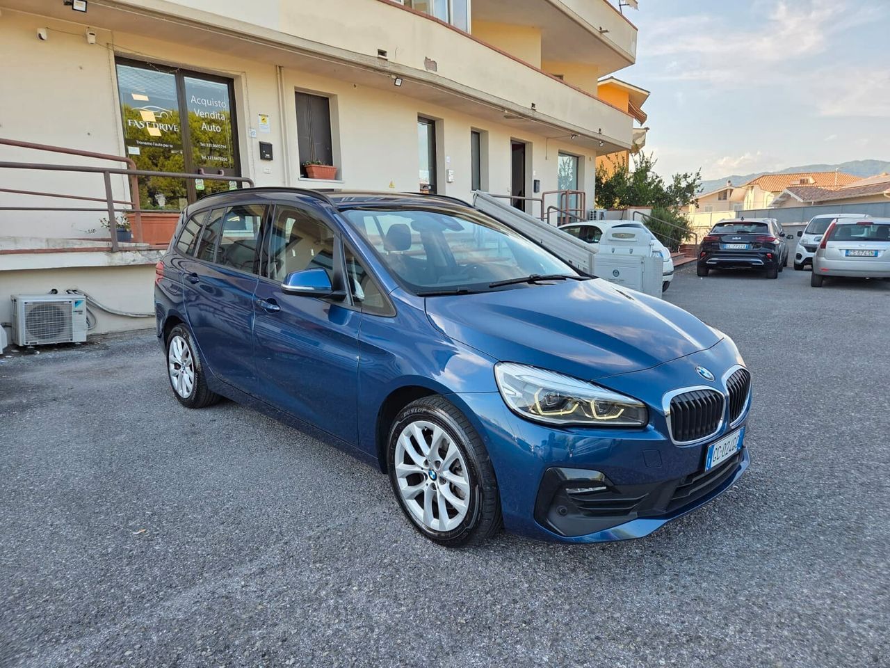 BMW 218 Gran Tourer - 1