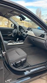 BMW 330e iPerformance Limousine Hybrid  - BMW 330 mit Hybrid-Antrieb