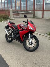 Honda CBR 125 R JC 39 - HONDA CBR125R