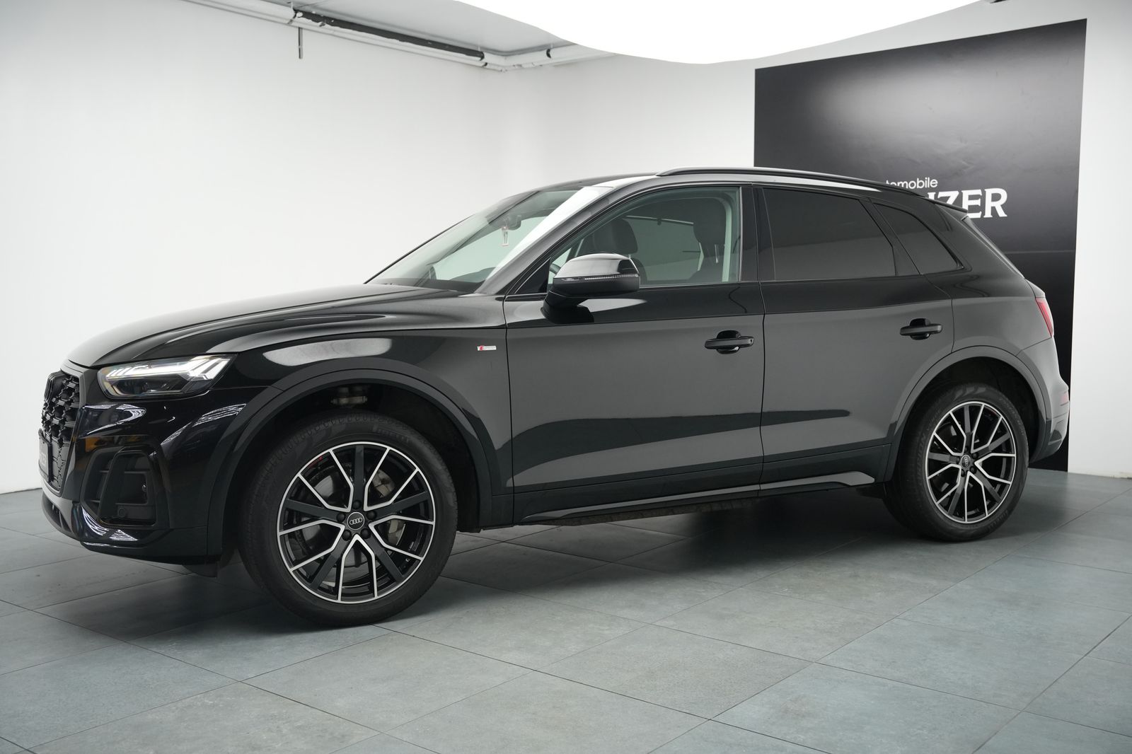 Fahrzeugabbildung Audi Q5 40 TDI *S-Line*Virtual*Rückfahrkamera*Navi