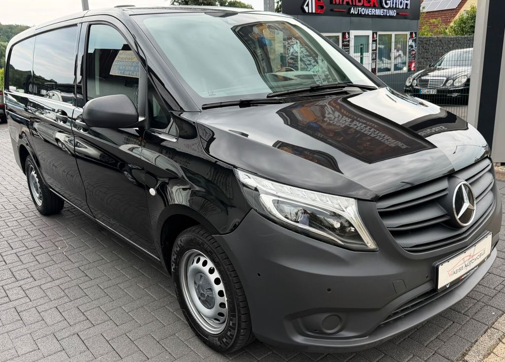 Image of Mercedes-Benz Vito