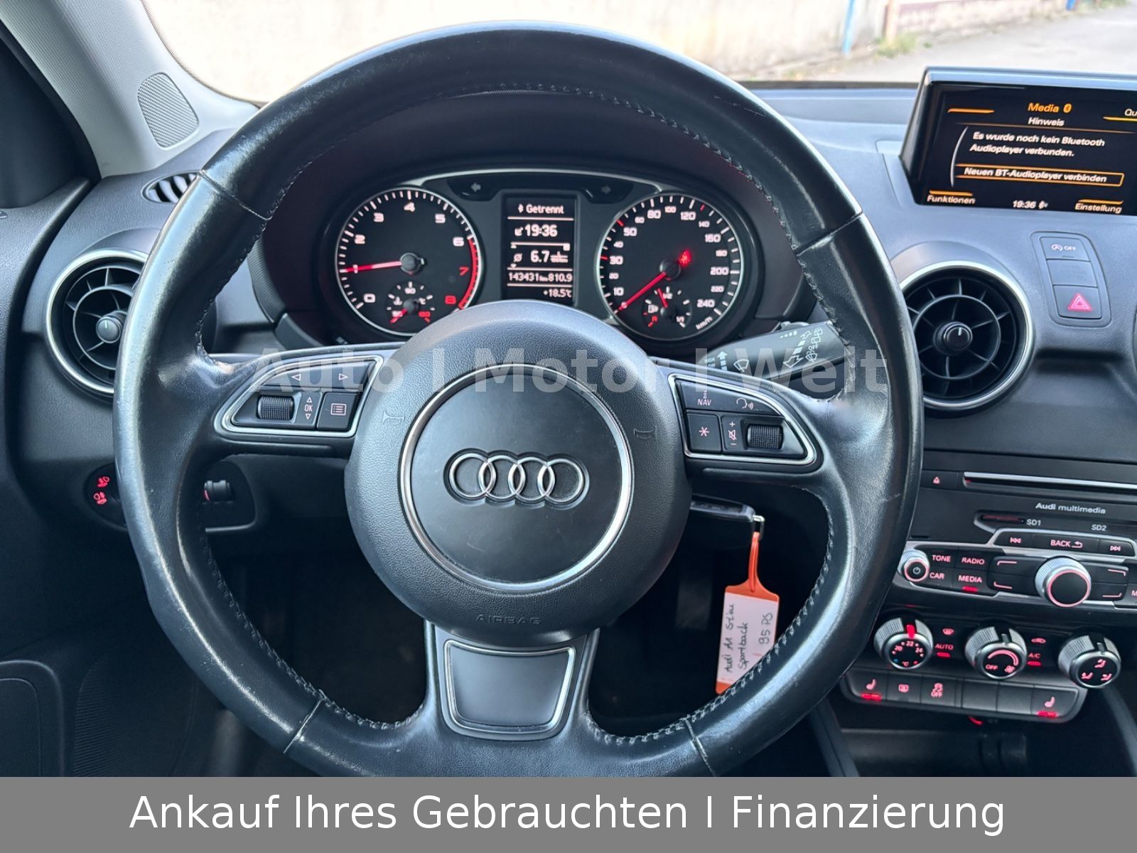 Fahrzeugabbildung Audi A1 Sportback S-LINE 17"ALU/XENON/SHZ/PDC