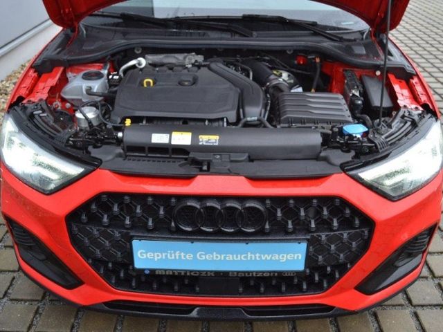 A1 allstreet 35 TFSI S-tronic City Carver OPTIK-