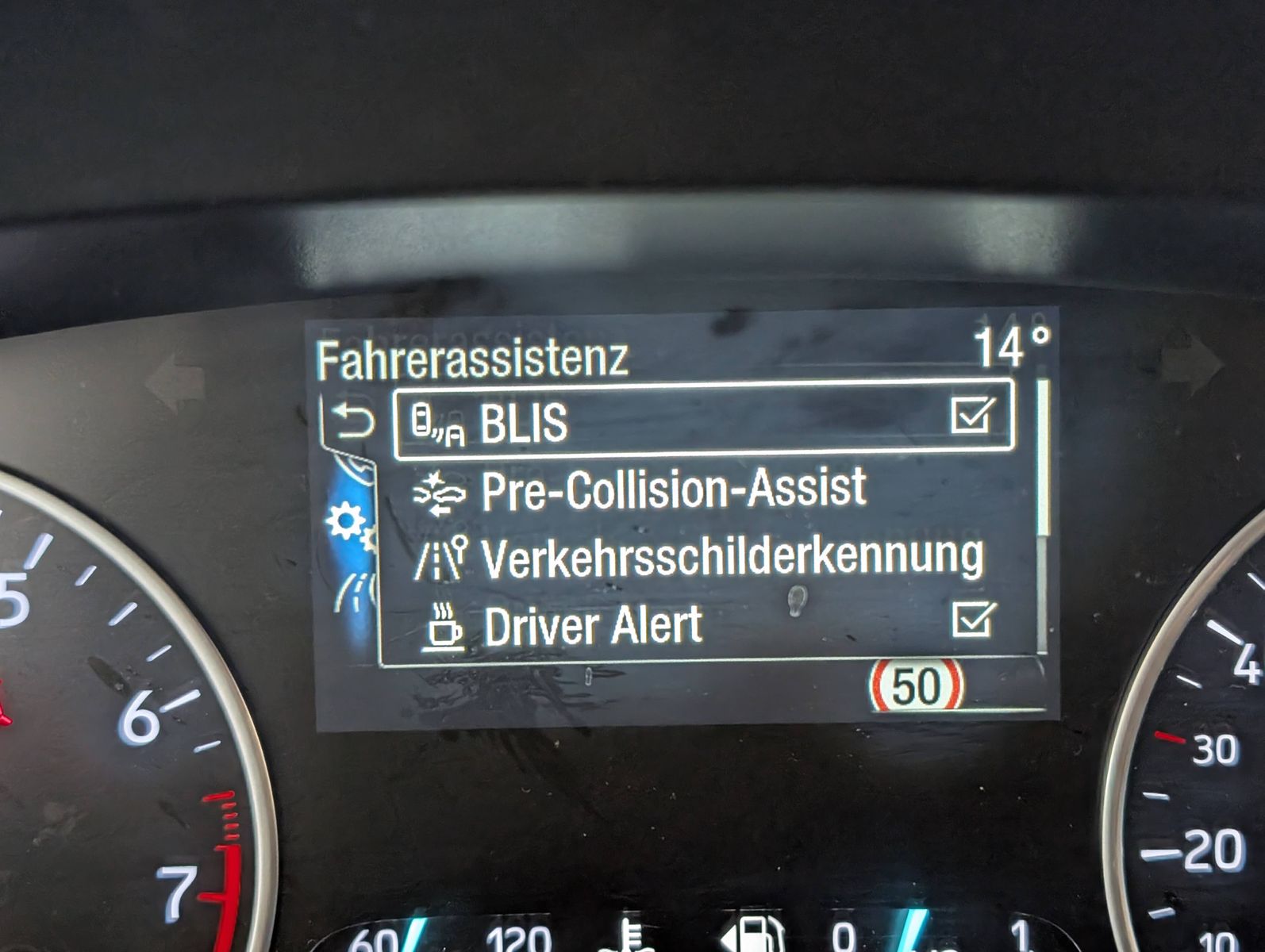 FORD EcoSport 1.0 EcoBoost ST-Line LED Navi Winter – Bild 26