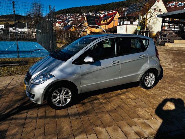 Mercedes-Benz A 180  * HU / AU  -NEU *Alu * Navi*