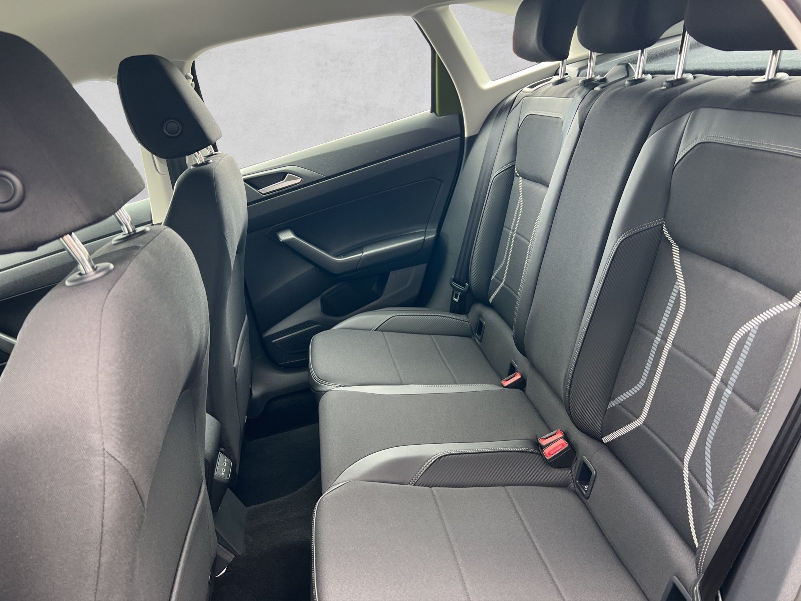 Taigo Style 1.0 TSI DSG AHK*Navi*Kamera*ACC