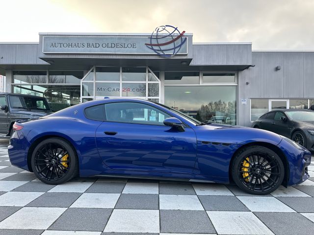 Maserati Granturismo GranTurismo Trofeo AWD