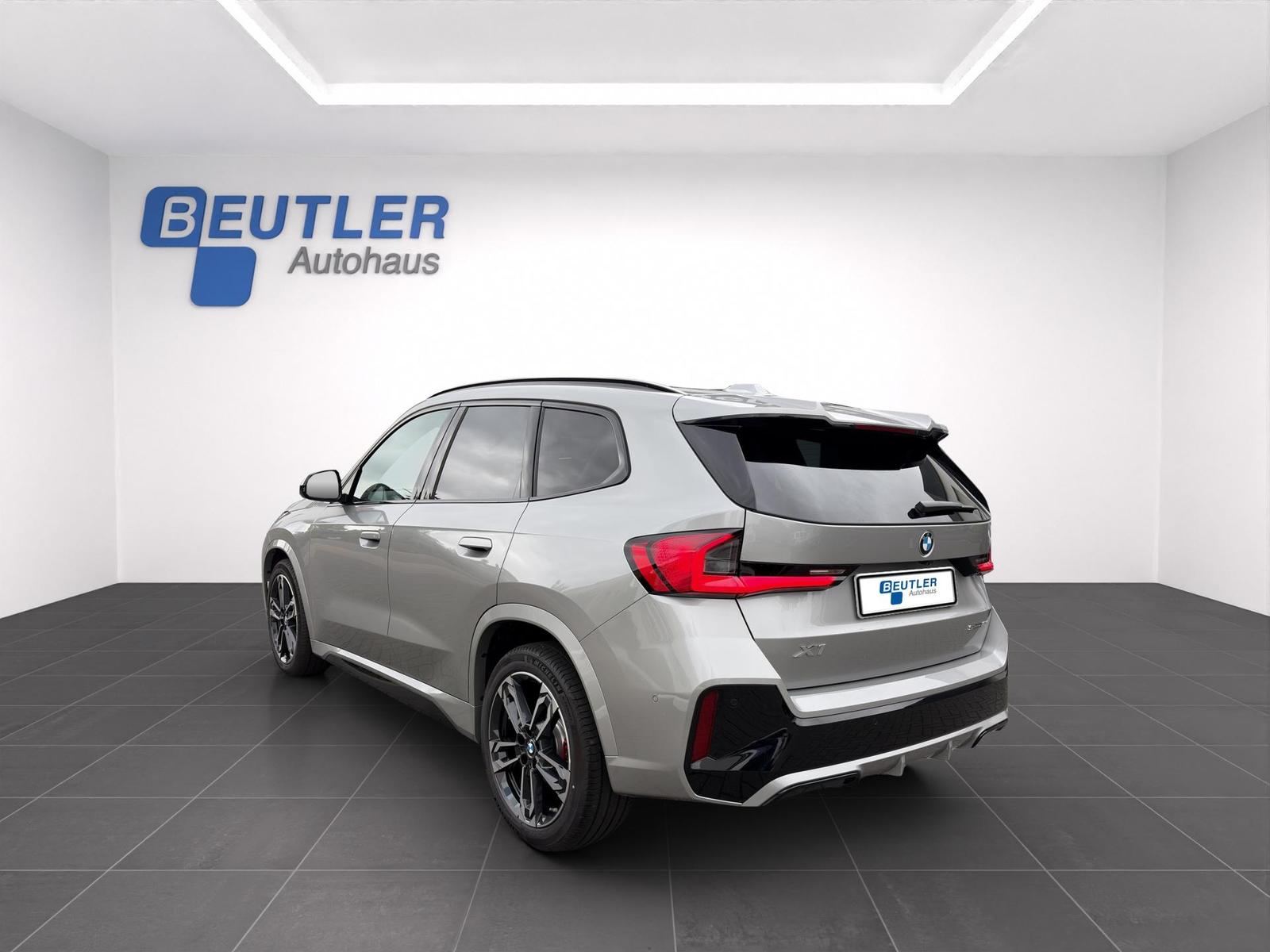 BMW X1 sDrive 18i M Sport Pro 19" Pano eAHK
